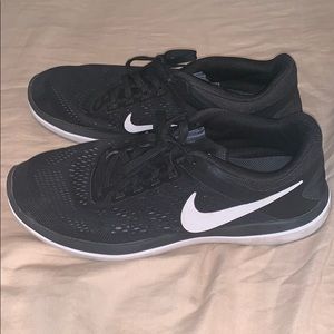 Women’s Nike Flex 2016 Run!